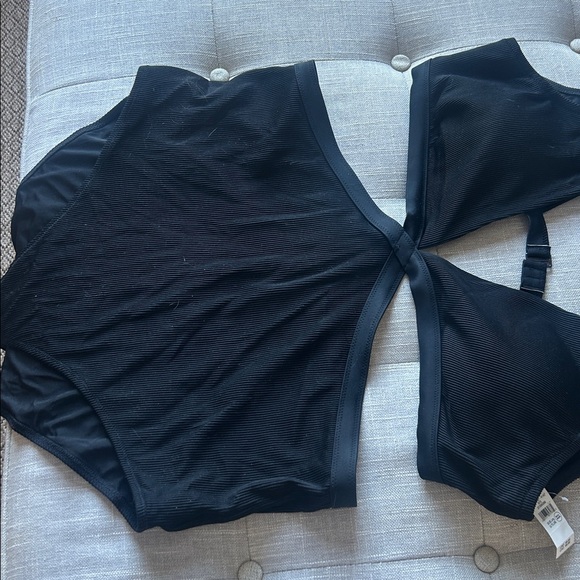 NWT Aerie Black Ribbed Cutout Monokini Swimsuit Bathing Suit Sexy Swim - Picture 6 of 7